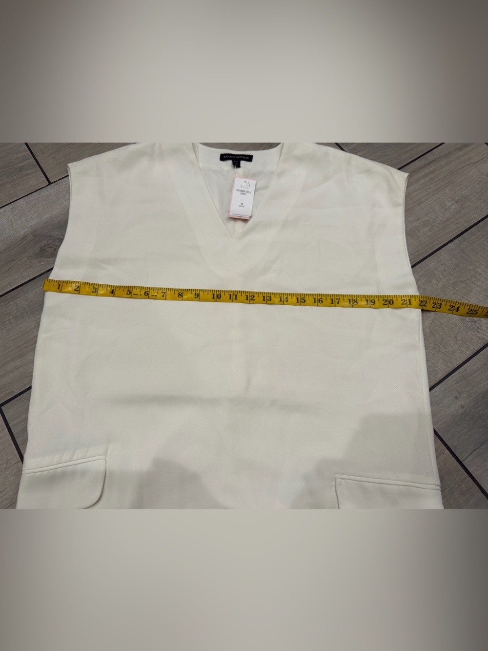 Banana republic cap sleeve v-neck cocoon mini dress in off white. petite small - Picture 12 of 15